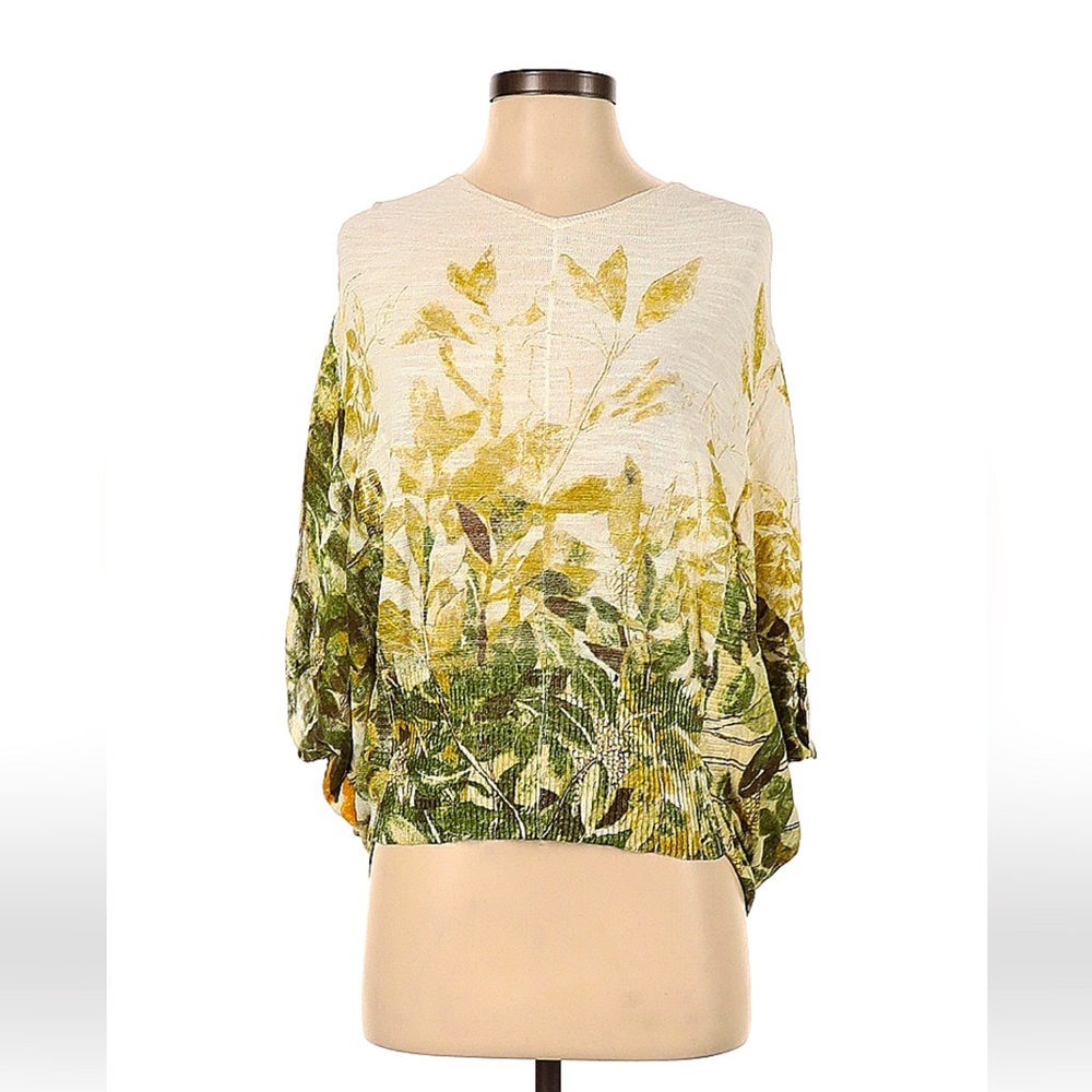 Angel of the North Short Sleeve Blouse